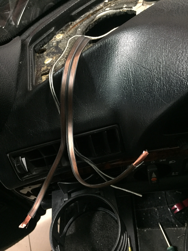 медные акустические провода в Mercedes SEC-Class W126