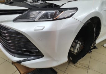 toyota-camryv70-shumoizolyacia