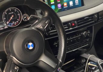 Беспроводной CarPlay для BMW F15 2017 года