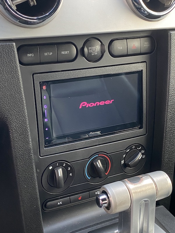 Автомагнітола CarPlay для Ford Mustang