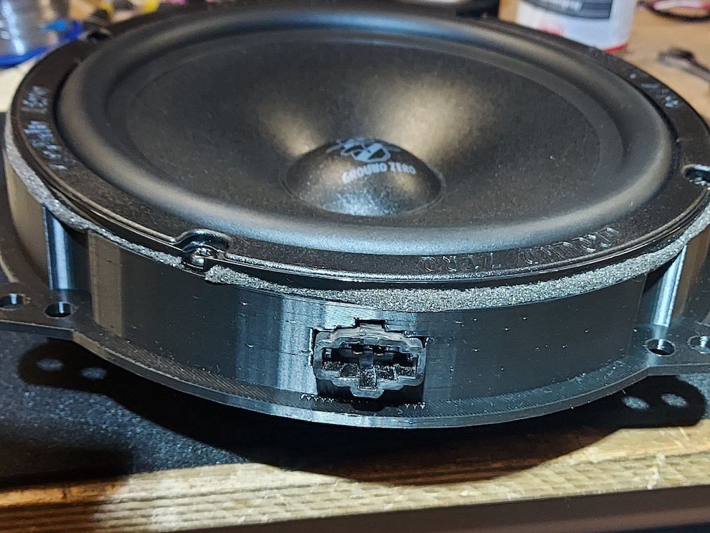 Audi A6 C7 2017 - бюджетный автозвук