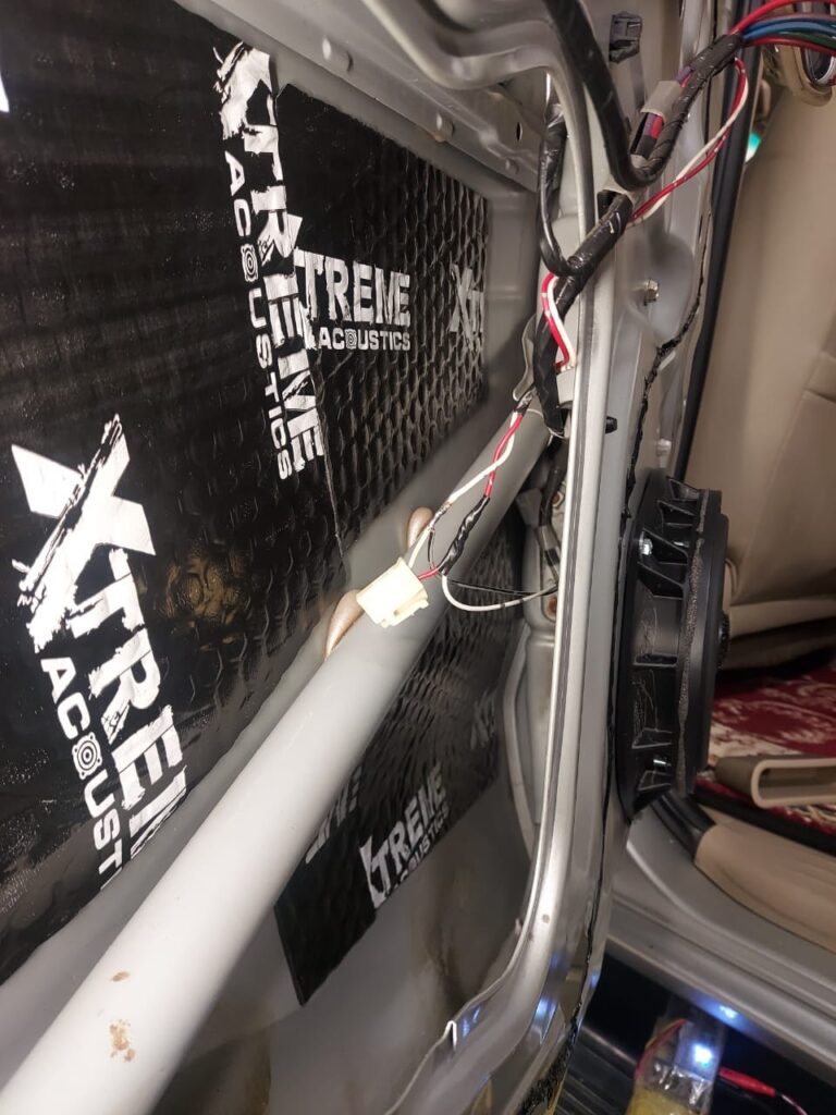 Недорогой автозвук для Toyota Fortuner