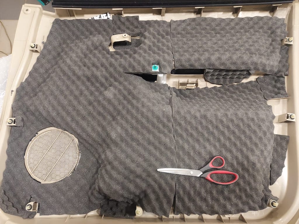 Недорогой автозвук для Toyota Fortuner